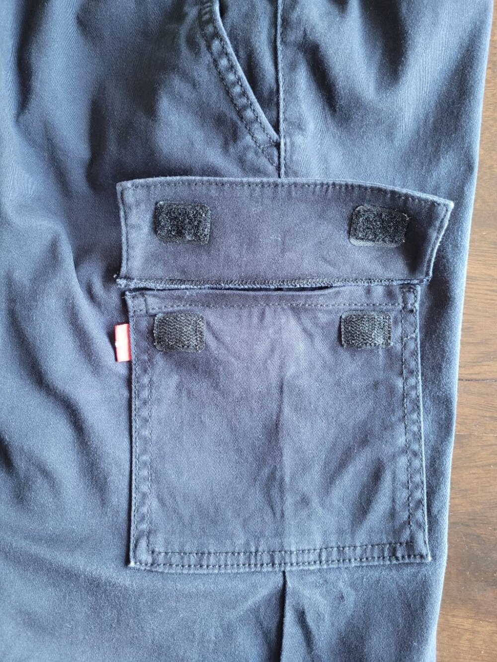Levi's Boys Black Cargo Shorts | Size XL | Stretch Cotton - Picture 9 of 16